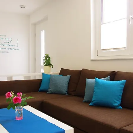 Apartment 541